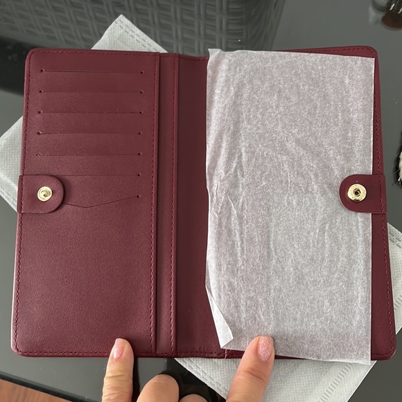 Lark & Ives burgundy wallet - Picture 2 of 5